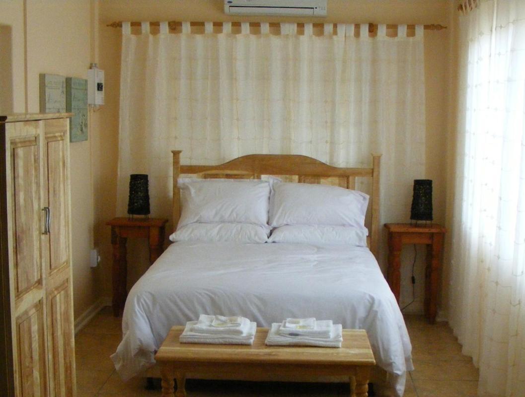 Die Katte Guest House Cottages- Vosburg Екстериор снимка